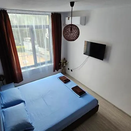 Apartment Cosy And Spacious 